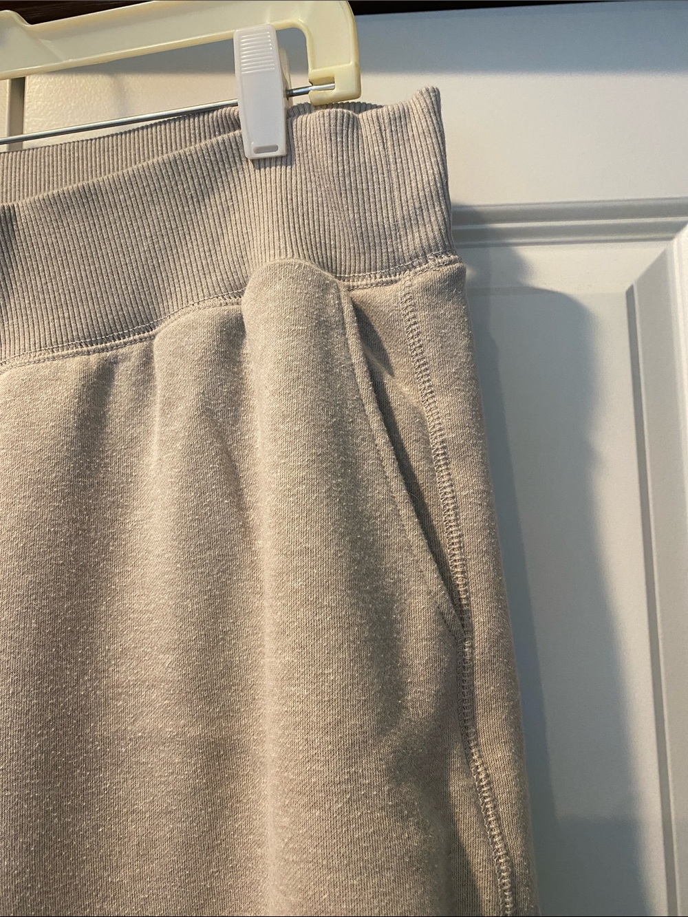 Aerie Apres Chill High-Rise Wide-Leg Lounge Trousers in Taupe/Cream Size L Short - Picture 10 of 14